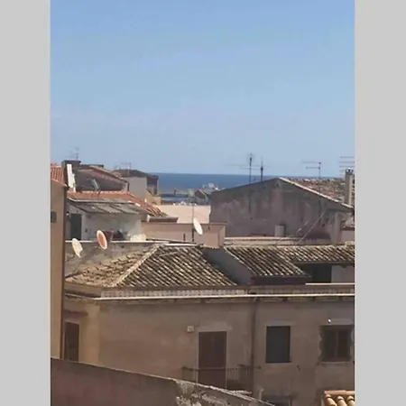 Apartment Rooftop Garden Vucciria Palermo